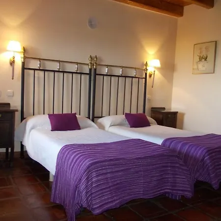 شقة فندقية Rastrojos 2*