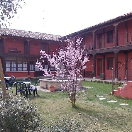 شقة فندقية Rastrojos 2*