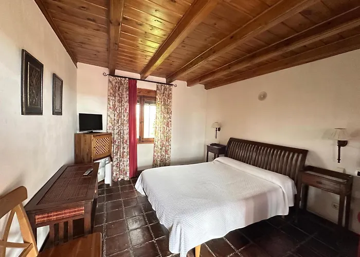 Los Rastrojos Aparthotel 2*