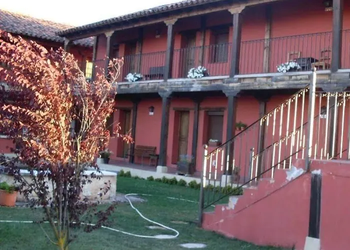 Los Rastrojos Aparthotel