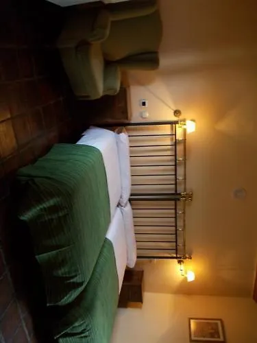 Los Rastrojos 2* Aranda de Duero